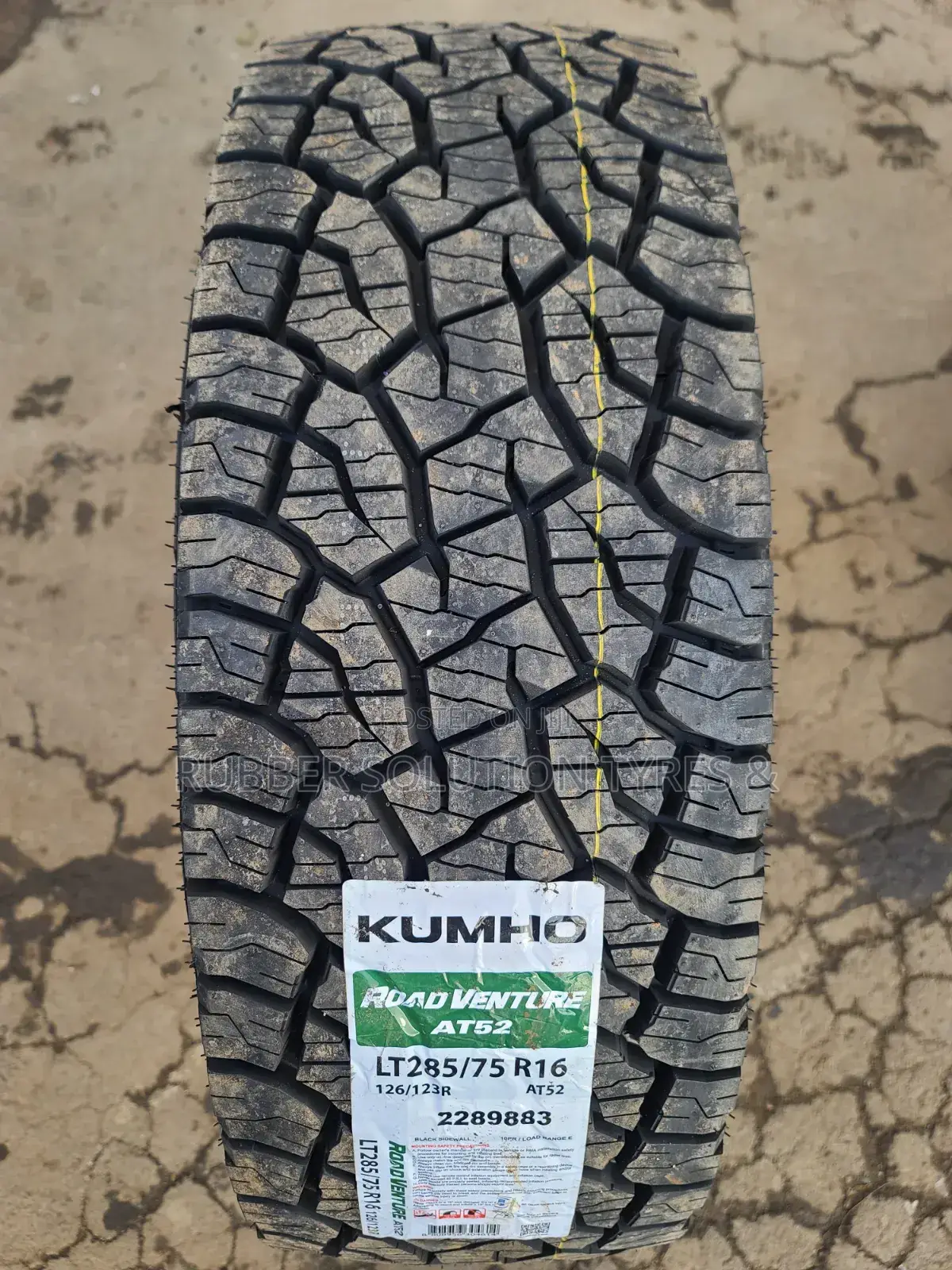 285 /75 R16 Kumho Tyres Road Venture a/T52 All-Terrain