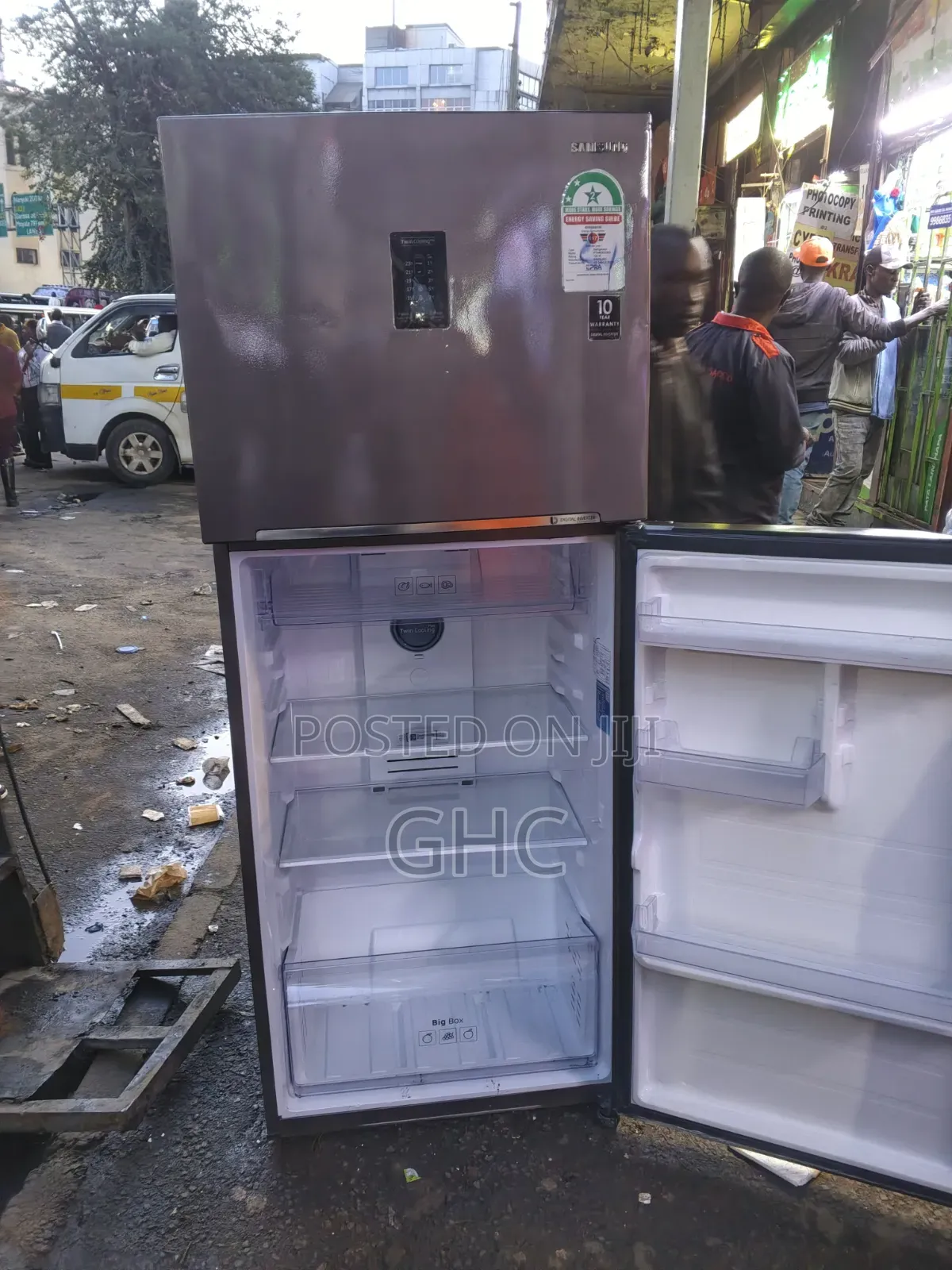 No Frost Refrigerator (Used)