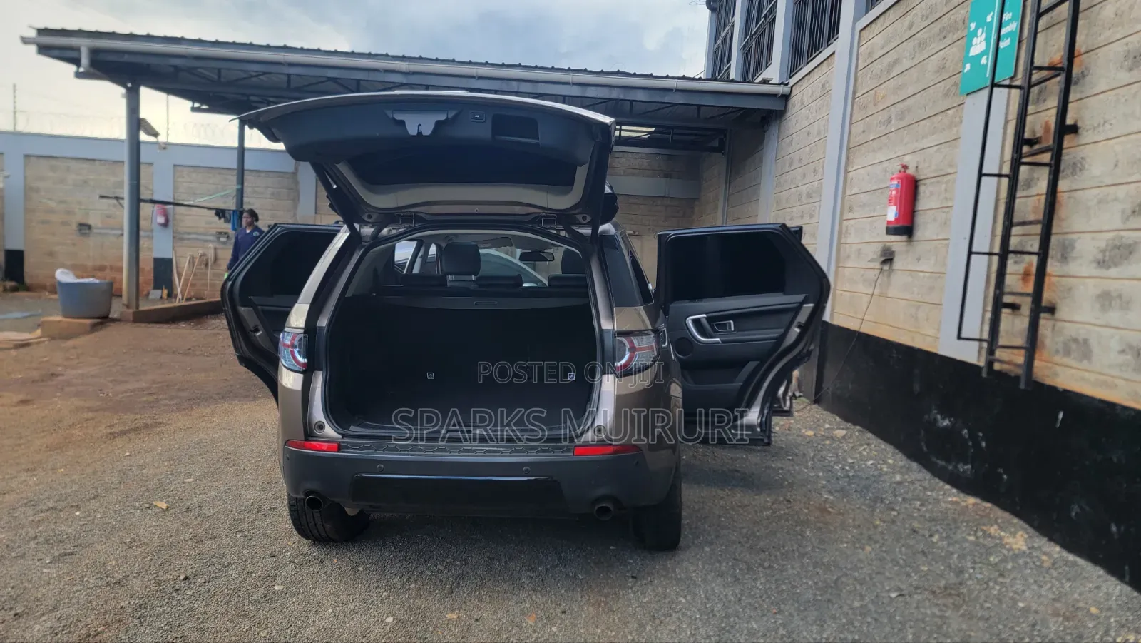 Land Rover Discovery Sport HSE 2016 Brown