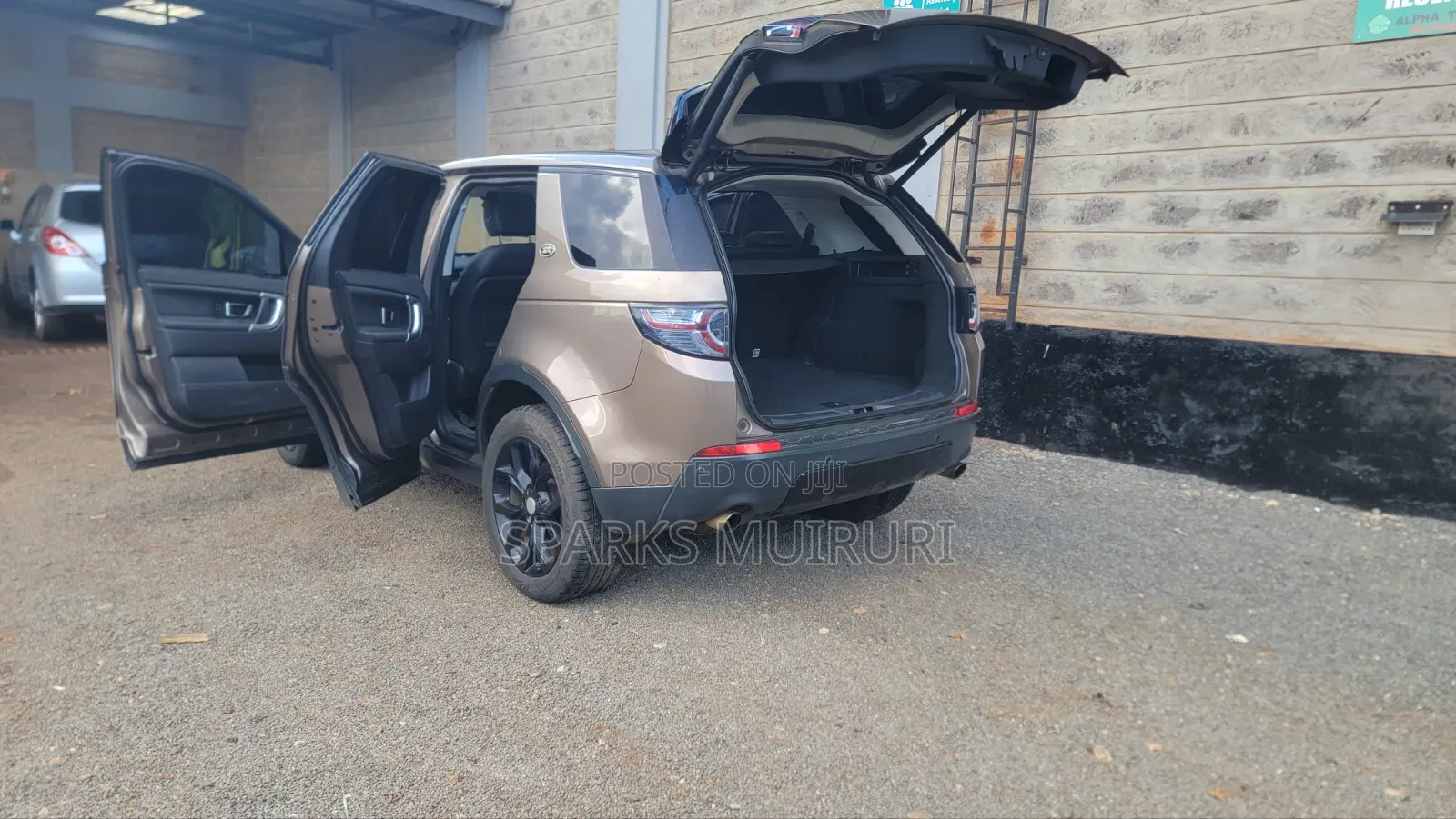 Land Rover Discovery Sport HSE 2016 Brown