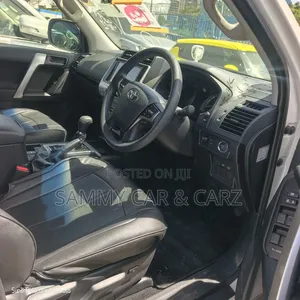 Toyota Land Cruiser Prado 2.7 2019 White