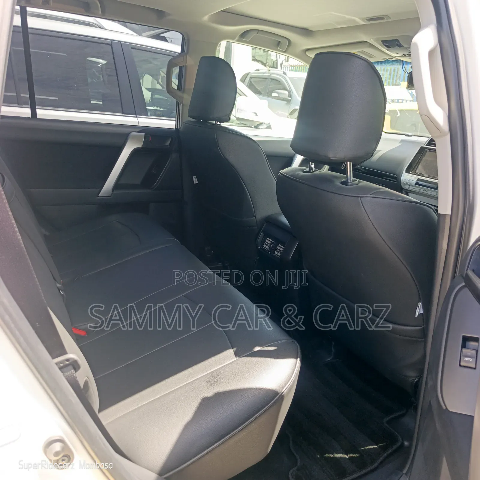 Toyota Land Cruiser Prado 2.7 2019 White