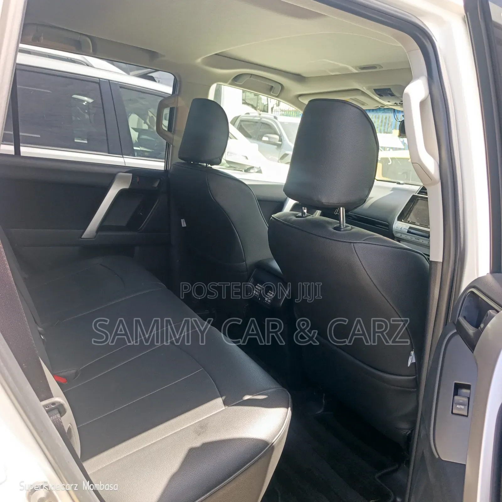 Toyota Land Cruiser Prado 2.7 2019 White