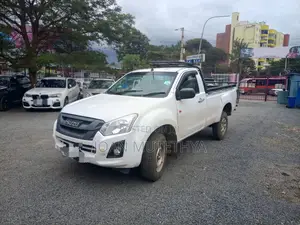 Isuzu D-MAX 2021 White
