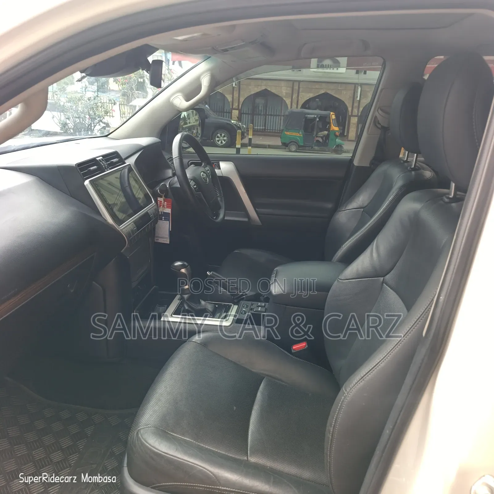 Toyota Land Cruiser Prado 2016 White