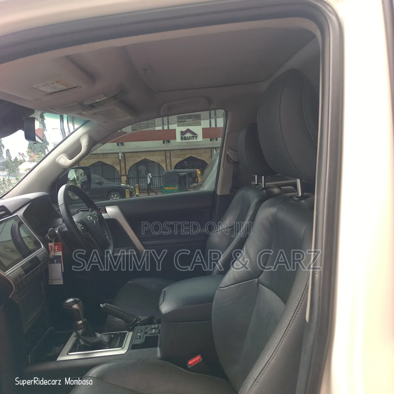 Toyota Land Cruiser Prado 2016 White