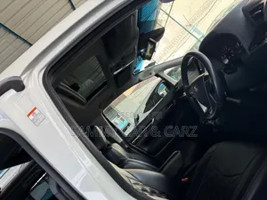 Toyota Alphard 2019 White