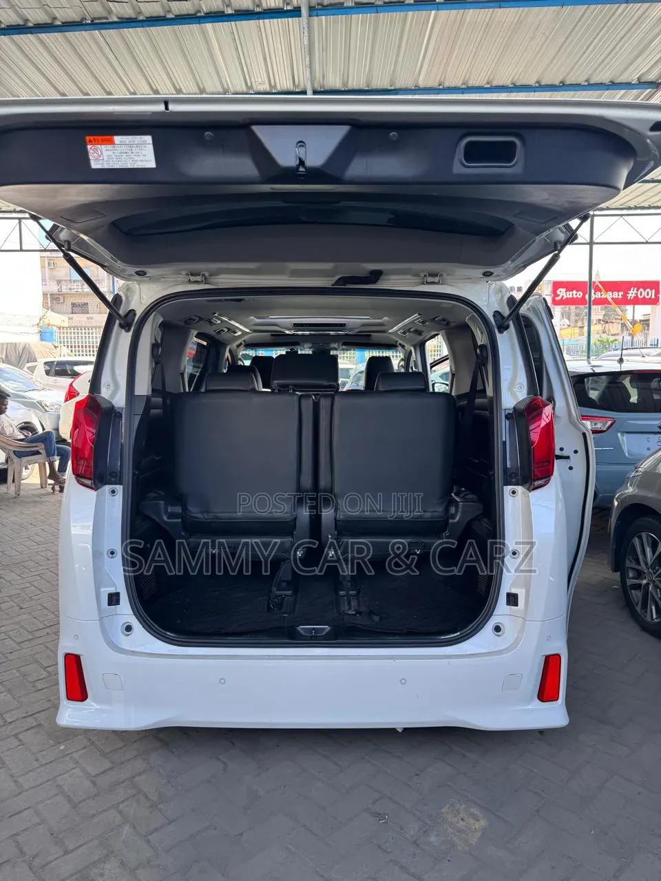Toyota Alphard 2019 White
