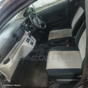 Daihatsu Mira 2020 Maroon