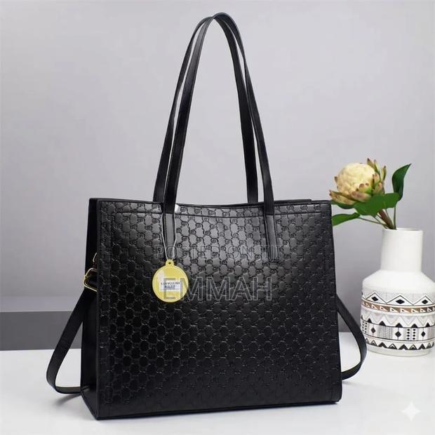 Elegant and Stylish Bags - thumbnail 2