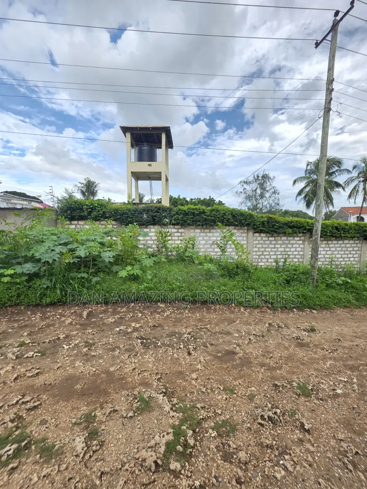3 Pieces of 1/4 Acre Each Diani Bogani Villa Area for Sale