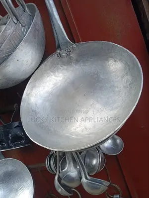 Quality Deep Aluminium Pan/Karai.