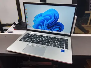 Laptop HP EliteBook 840 G8 16GB Intel Core i7 SSD 256GB
