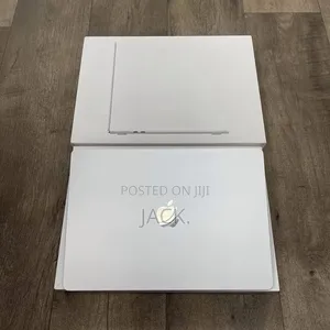 Laptop Apple MacBook Air 2022 M2 8GB Apple M2 SSD 256GB
