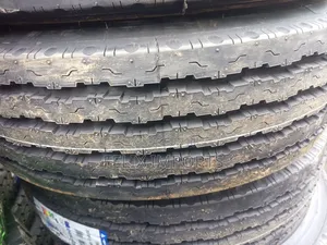 265/70r19 Triangle