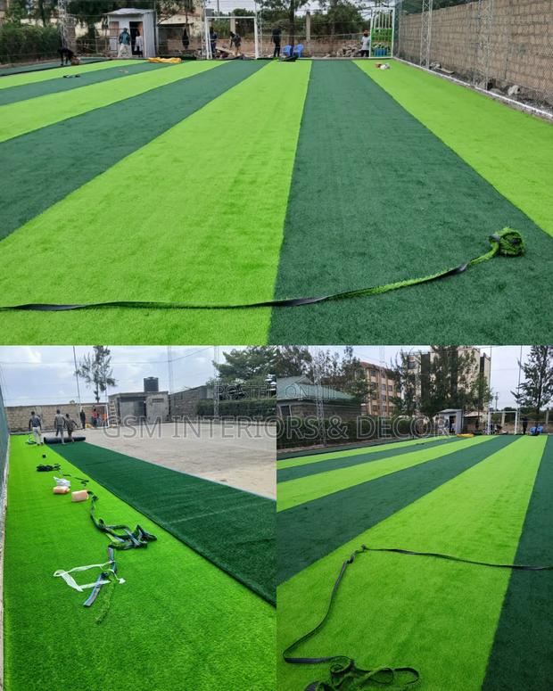 Football Grass Carpets in Bicolour for Estate Playfields