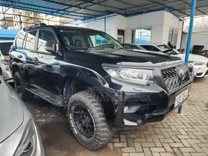 Toyota Land Cruiser Prado 2018 Black