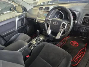 Toyota Land Cruiser Prado 2016 Silver