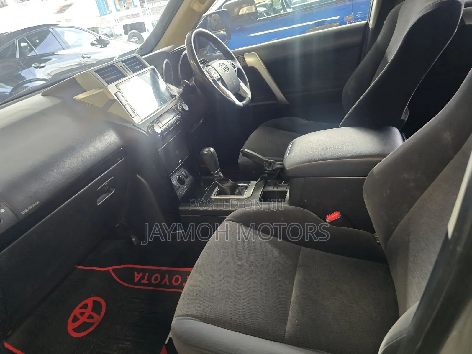 Toyota Land Cruiser Prado 2016 Silver