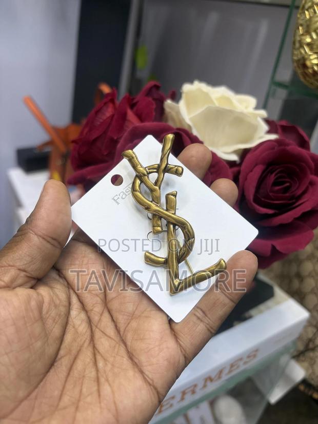Stainless Jewellery (Brooch) - thumbnail 3