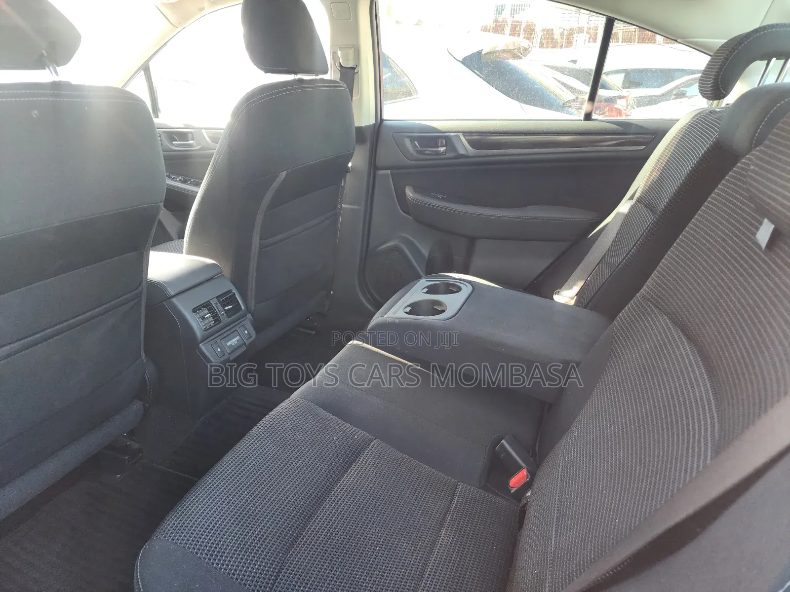 Subaru Legacy 2018 Silver