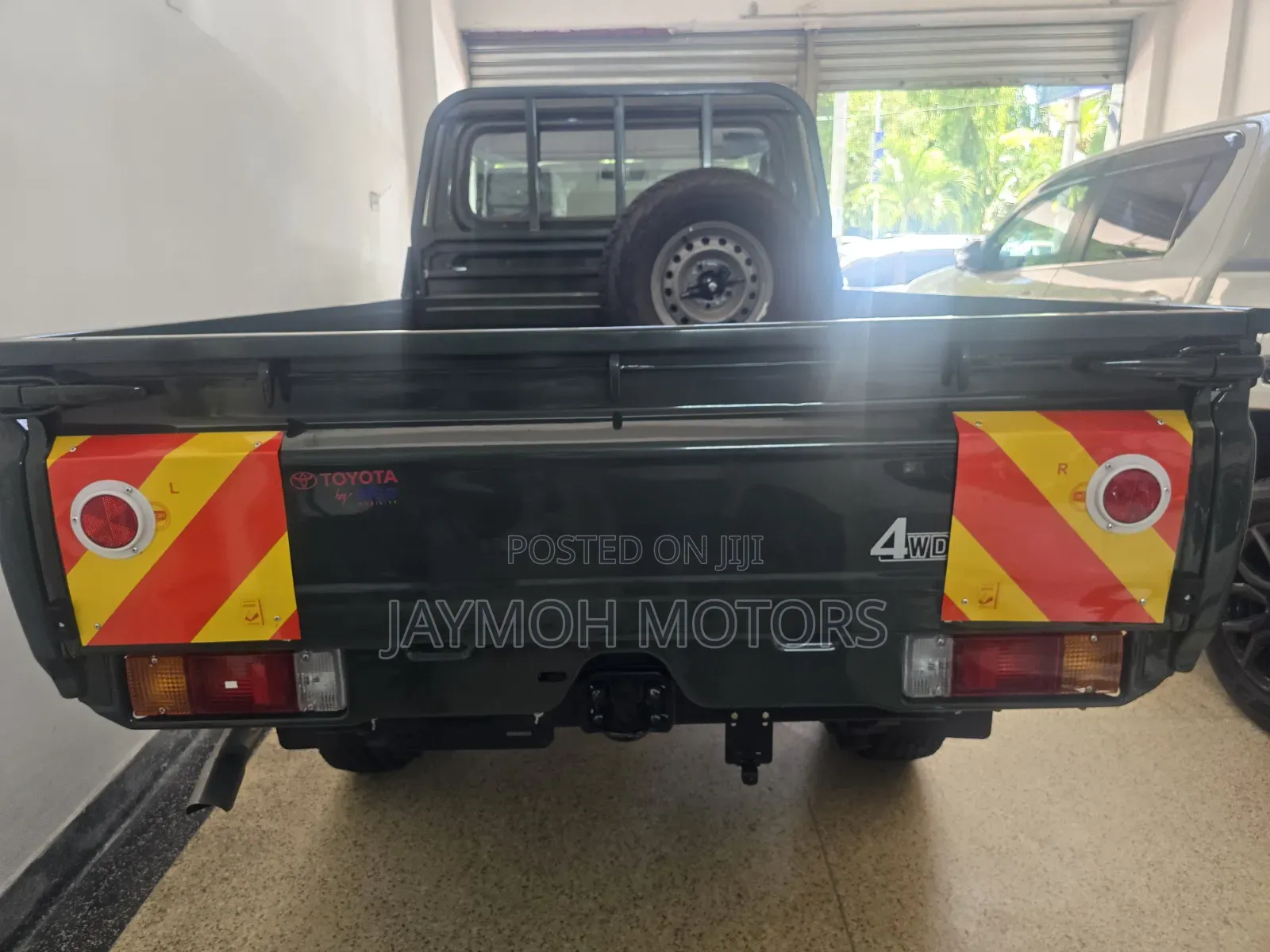 Toyota Land Cruiser 2024 Green
