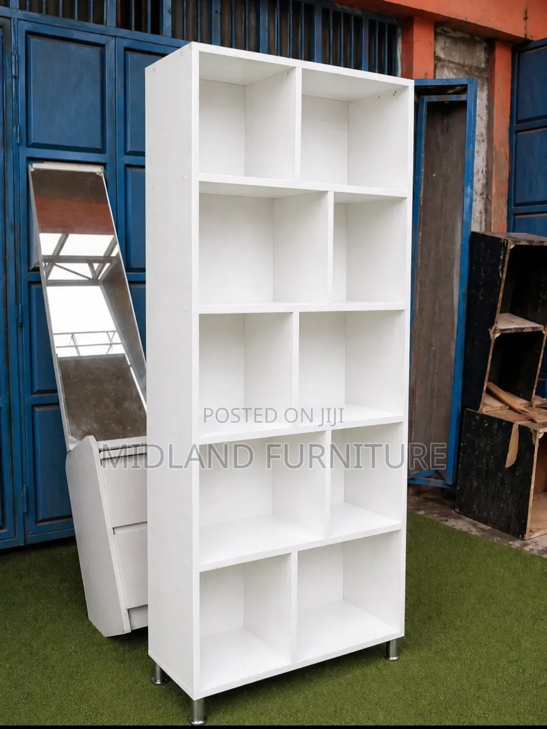 Modern Bookshelf / Book Cabinet / Decor Cabinet
