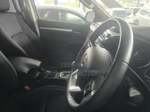 Toyota Hilux 2021 Brown