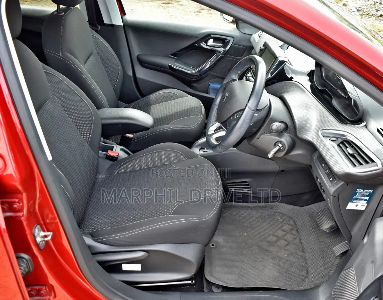 Peugeot 208 2019 Red