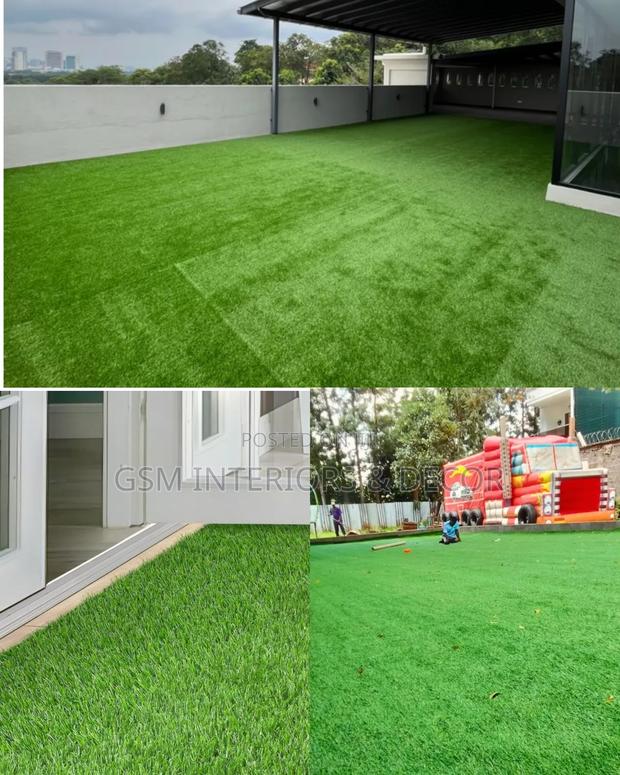 Artificial Green Grass Carpets for Warehouse Flooring - main view