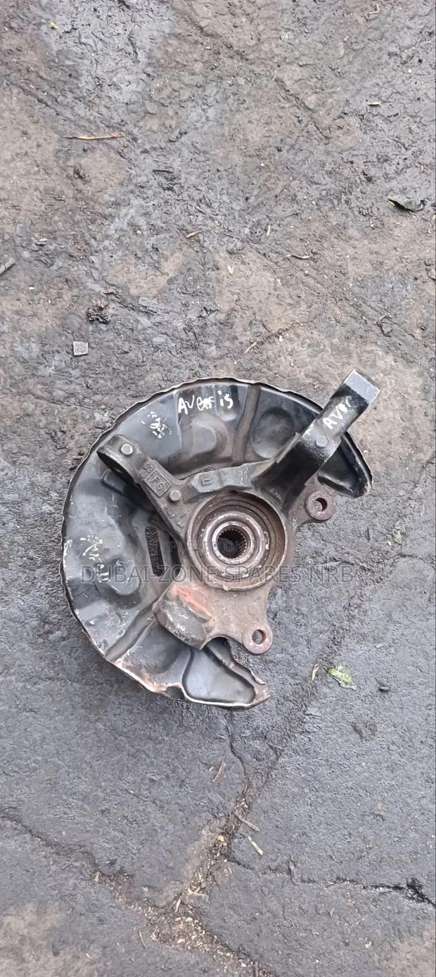 Avensis Wheel Hubs Available. - thumbnail 3