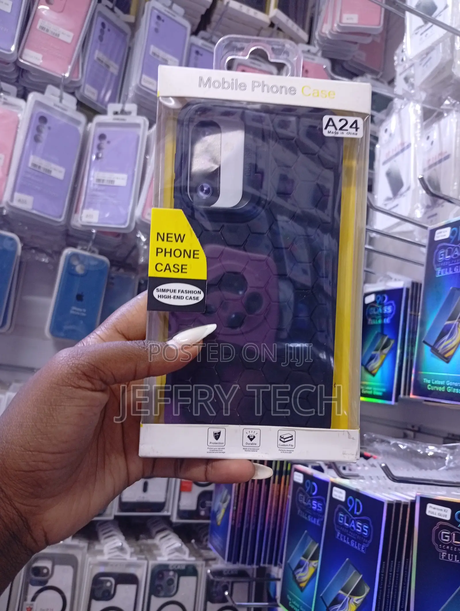 Mobigear Samsung Galaxy A24 Honeycomb Case