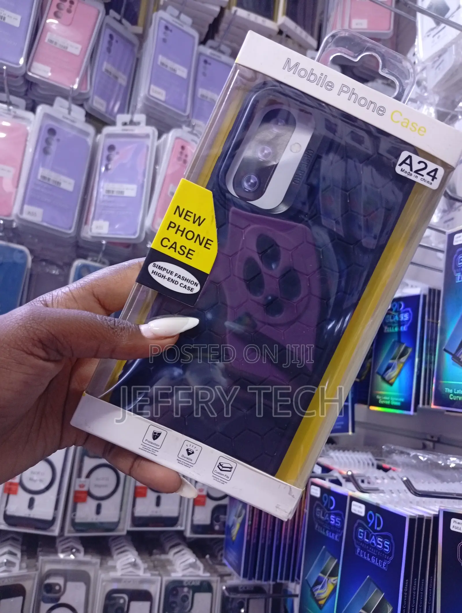 Mobigear Samsung Galaxy A24 Honeycomb Case