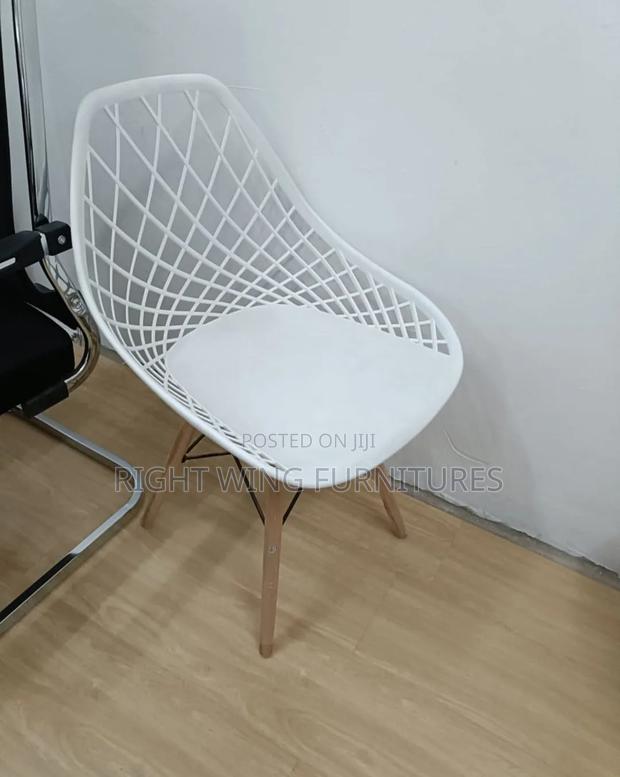 White Mesh Plastic Eames Chair - main view