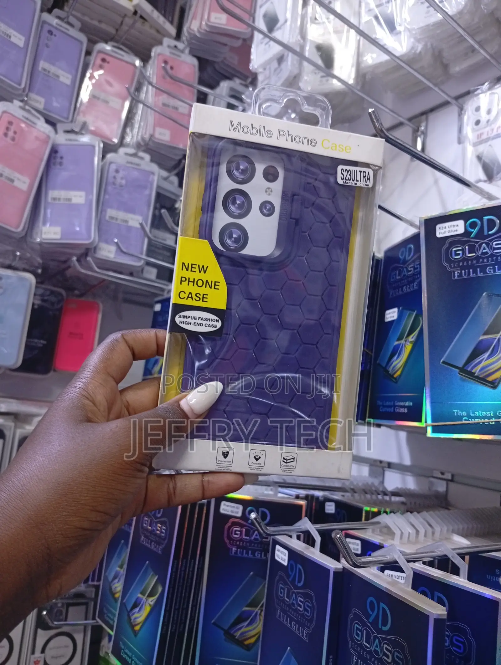 Purple Phone Case for the Samsung Galaxy S23 Ultra, Honeycomb Pattern