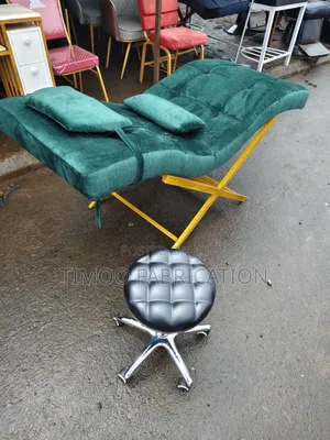 Lashes Bed and Adjustable Stool