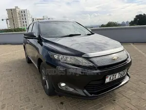 Toyota Harrier 2.0 2015 Black
