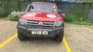 Rocker Bullbar Pajero Gen 4