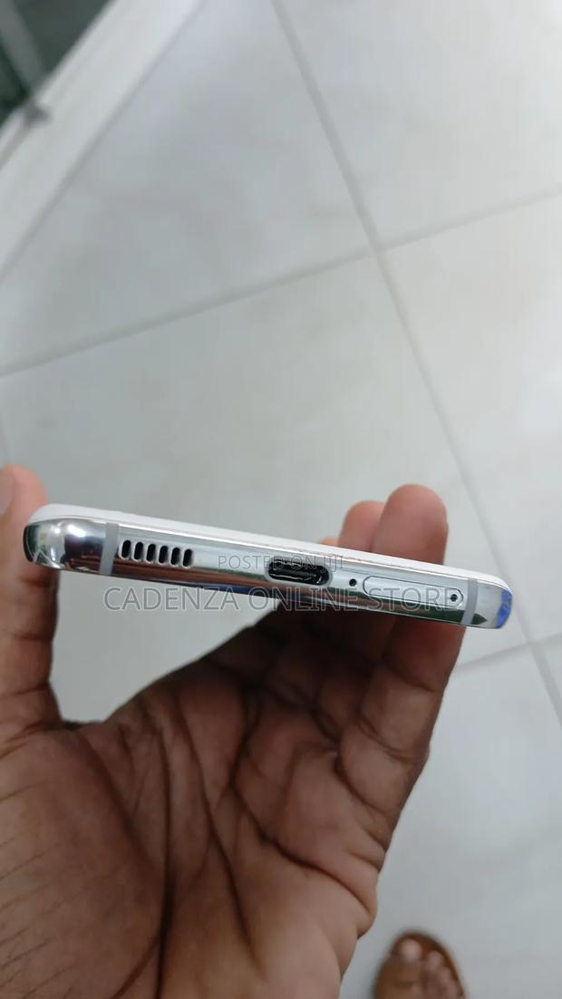 Samsung Galaxy S21 5G 256 GB White - thumbnail 5