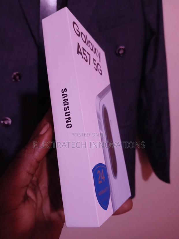 New Samsung Galaxy A57 256 GB Blue - thumbnail 2