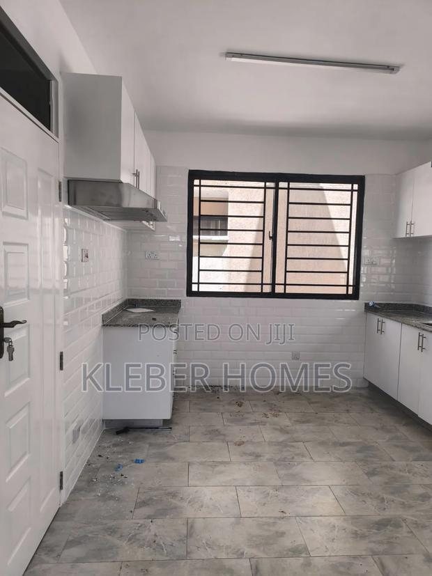 4bdrm Townhouse/Terrace in Lower Kabete, Wangige for sale - thumbnail 18