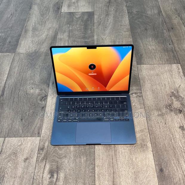 Laptop Apple MacBook Air 2023 M2 24GB Apple M2 SSD 512GB - main view