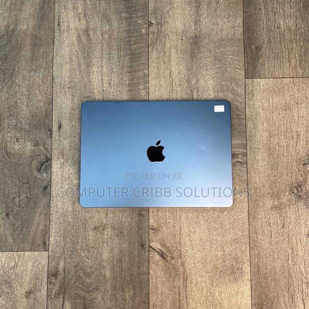Laptop Apple MacBook Air 2023 M2 24GB Apple M2 SSD 512GB - thumbnail 3