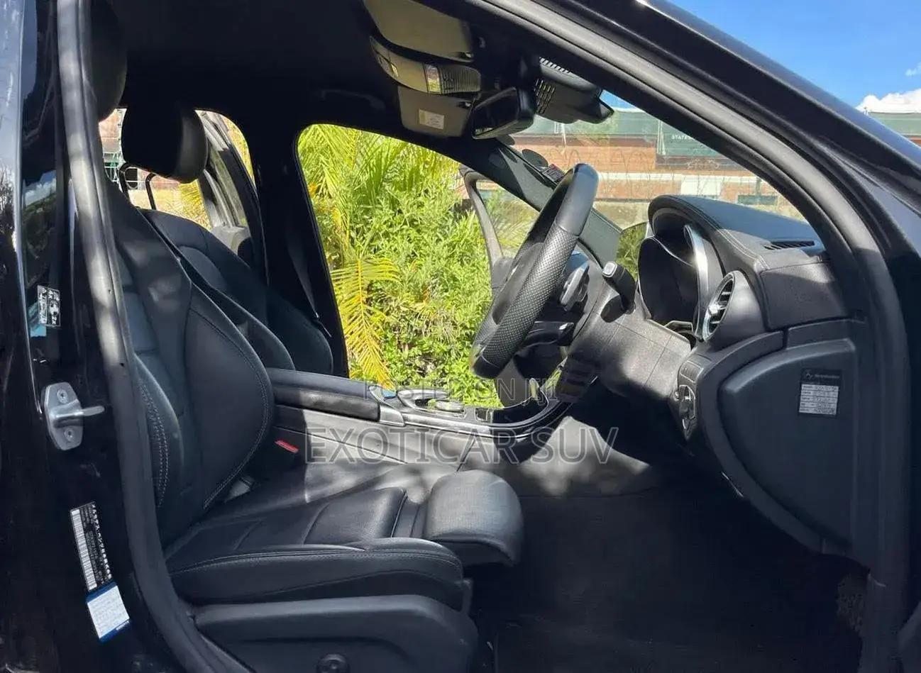 Mercedes-Benz C200 2018 Black