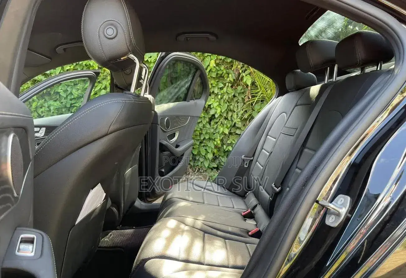 Mercedes-Benz C200 2018 Black