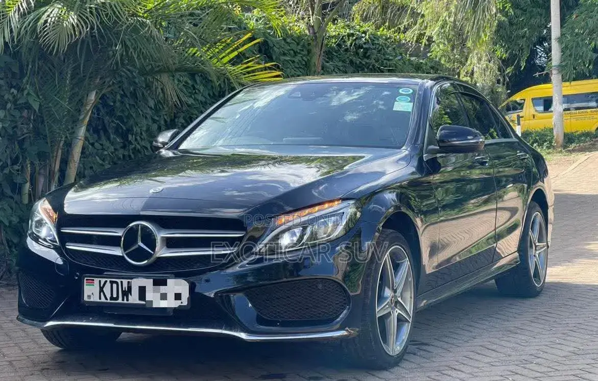 Mercedes-Benz C200 2018 Black