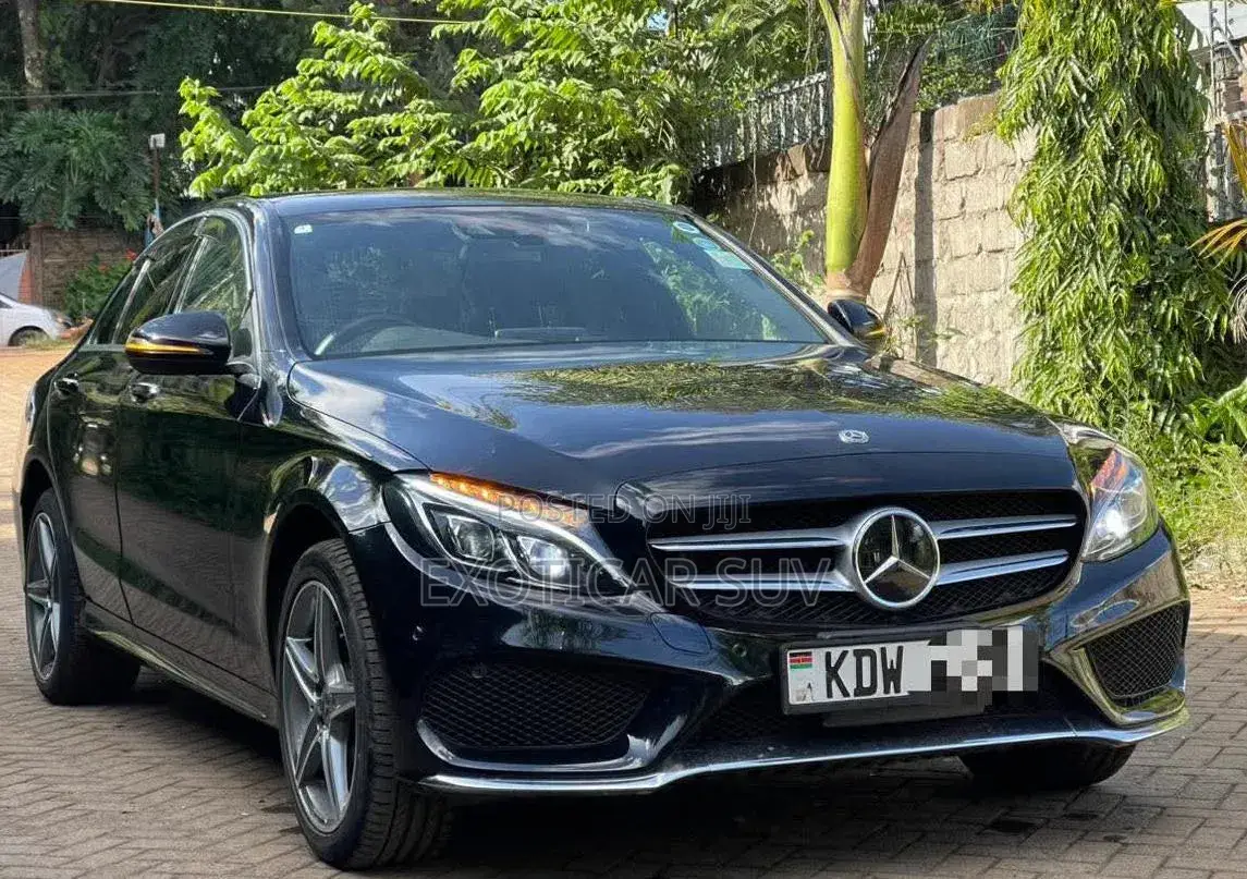 Mercedes-Benz C200 2018 Black