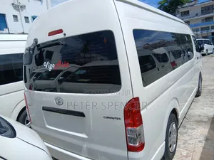 Toyota HiAce 2019 White