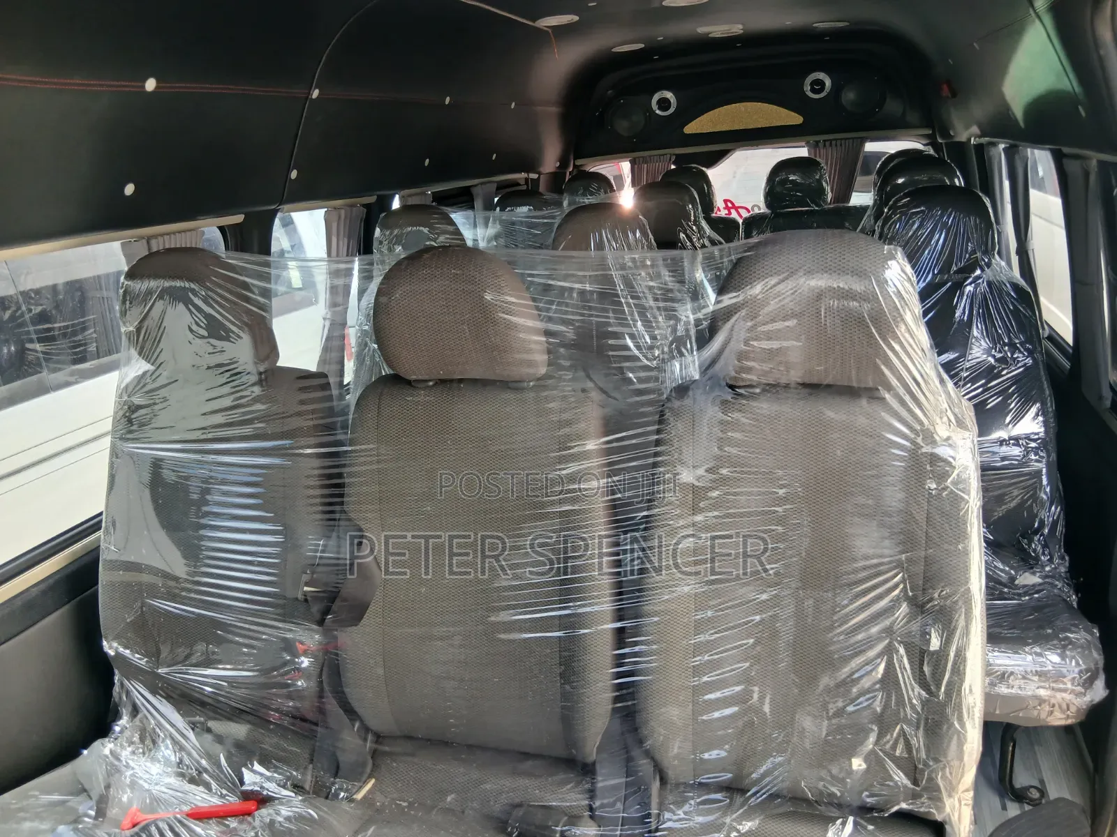 Toyota HiAce 2019 White