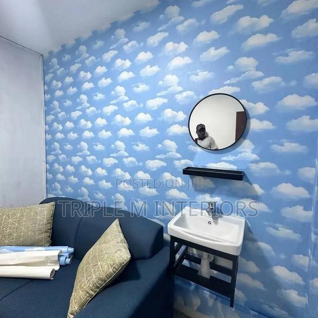 Minimalist Pattern Wallpaper For Clean Interiors